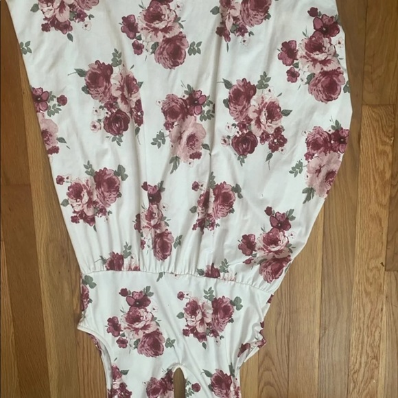 Keyhole dress - Picture 2 of 4